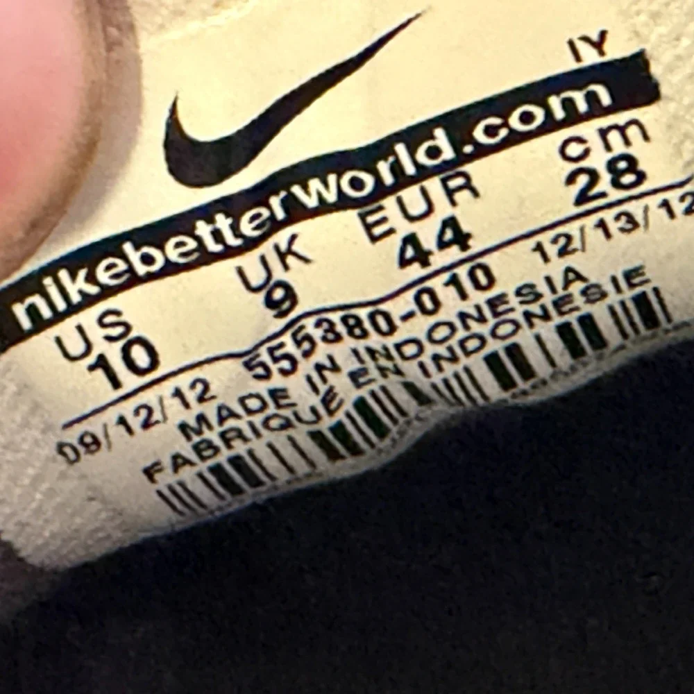 Nike product pair